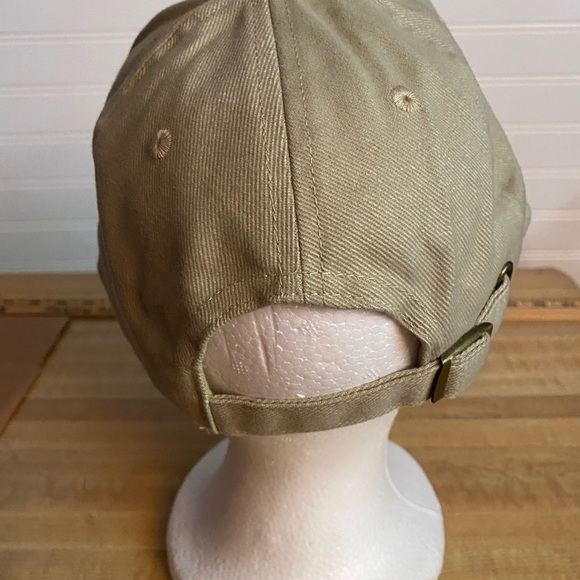 Preowned Like New Mens “Hawaii” Hat/Cap. Beige/ Black.Adjustable. - Picture 2 of 5